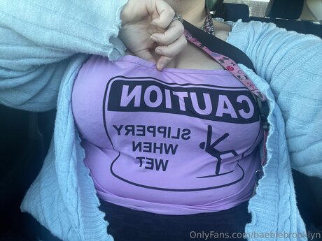 Brooklyn Baebie modèle érotique photo