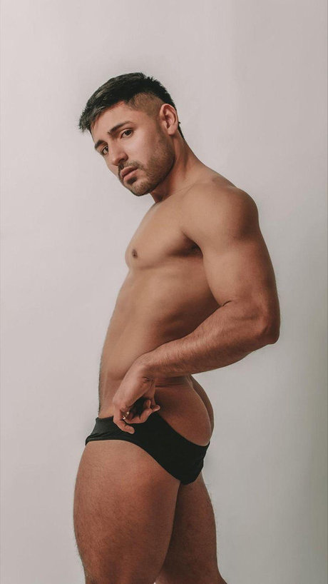 Axel Fit Boy exclusive pornstar img