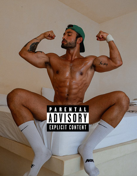 Nicolas Esteban model hot picture