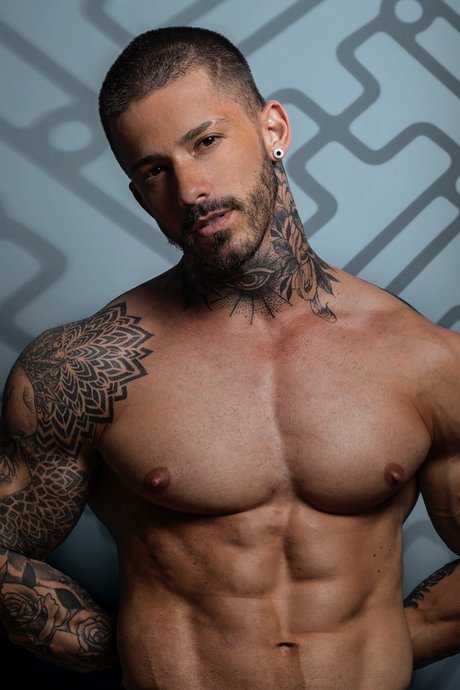 Alex Salgueiro pornstar image