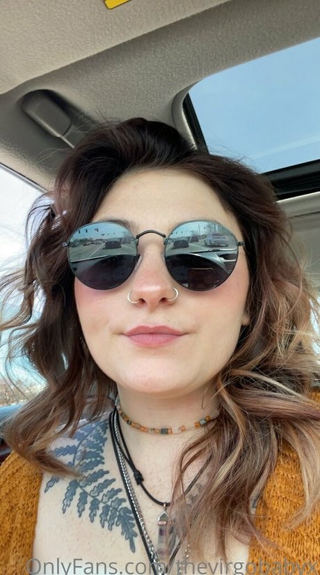 thevirgobabyx actriz desnuda galería