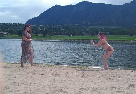 thevirgobabyx modelo libre foto