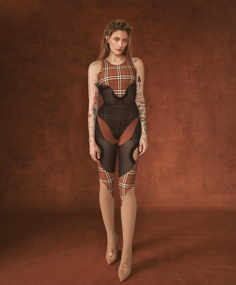 Paris Jackson estrella bonita galería