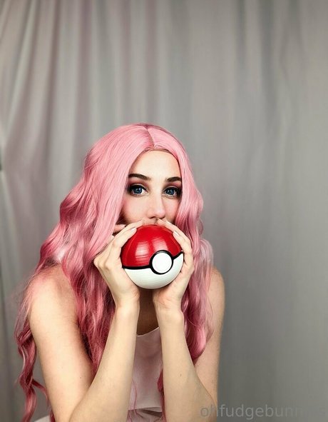 ofudgebunni estrella desnuda archivo