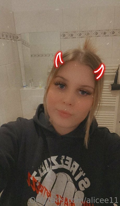 alicee11 sexo estrella galerías