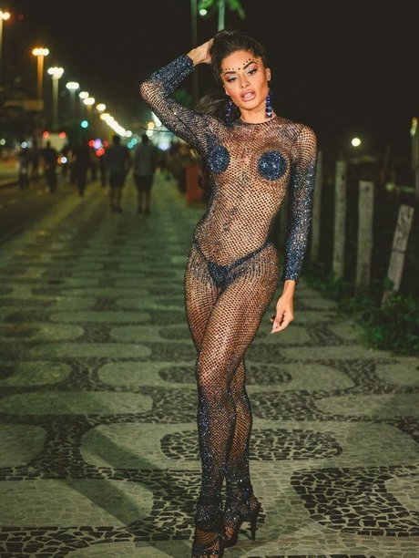 fat ebony onlyfans free naked photo