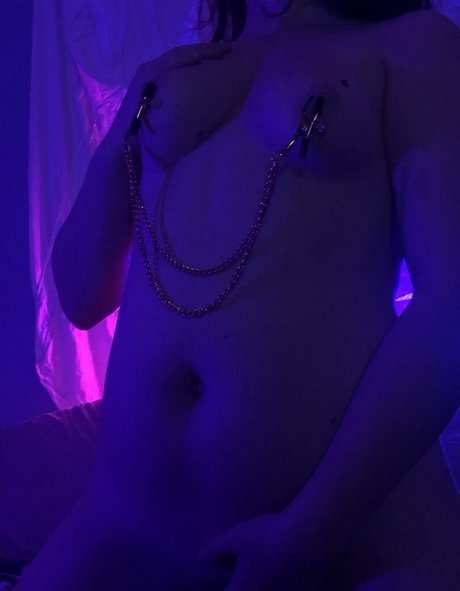 pissqu33n modelo agradable fotos