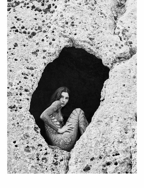 Noemie Doragon modèle nu images