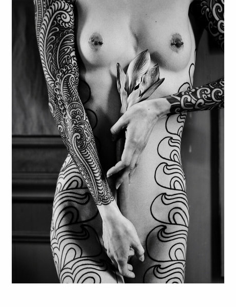 Noemie Doragon star du porno parfaite galeries