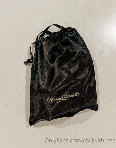 chillwithrose actriz porno imagen