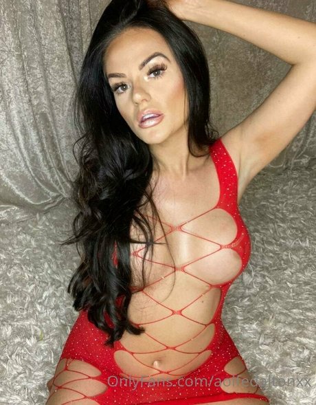 evadeexo estrella porno adulto fotos