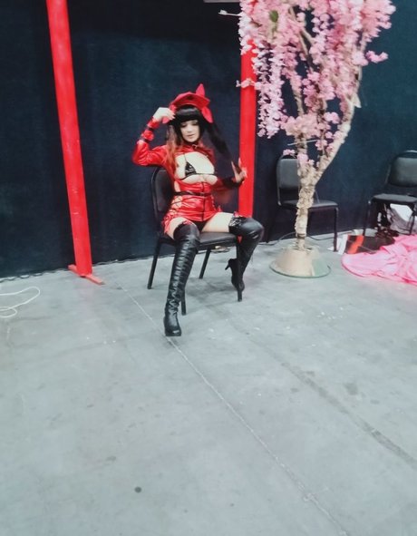 Sweetieline modelo pornografico imagen