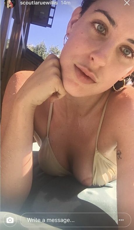 Scout LaRue Willis xxx model pic