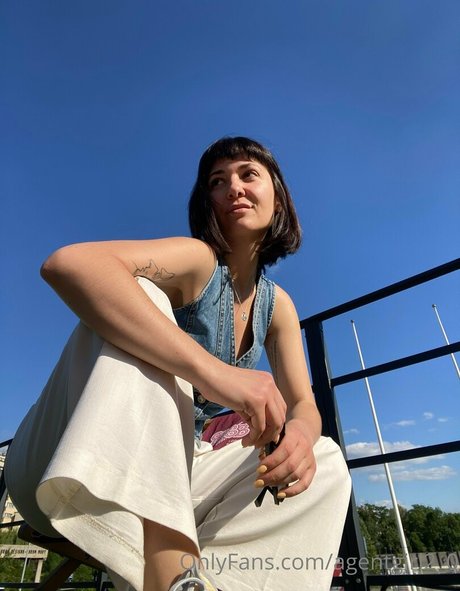 agentgirl2 0 actrice exclusive photo