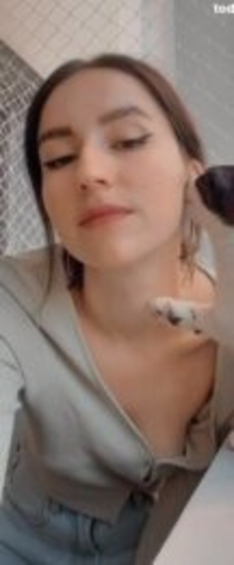 Marianna Tondolo modelo desnudo galería