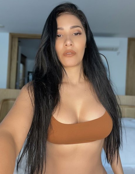 Simone E Simaria art modèle archive