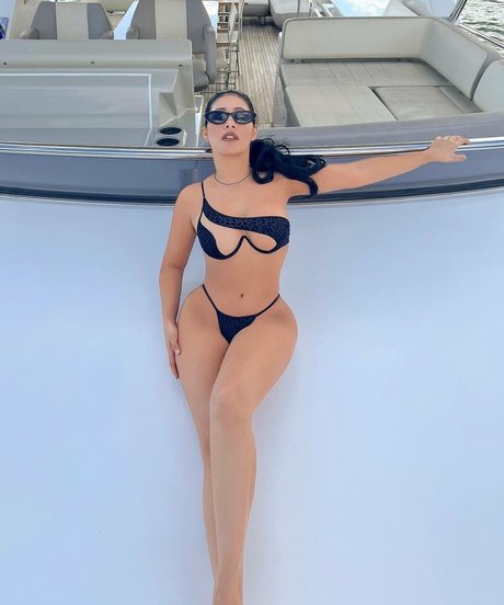 Simone E Simaria sexo estrella fotos