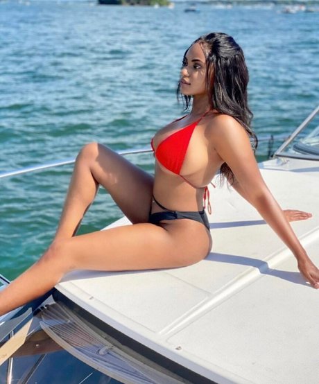 Sophia Cardinez modèle porno photo