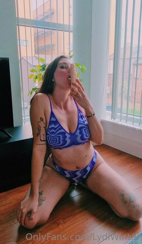 lydiwinterx modèle de sexe collection