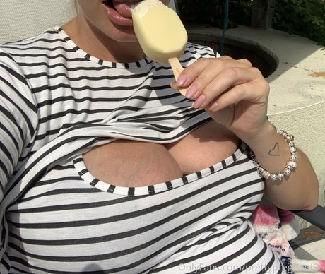 prettypregnant35 star du porno adulte galerie