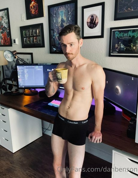 danbenson actriz exclusiva fotos