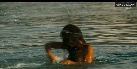 Josephine Jobert nice model pictures