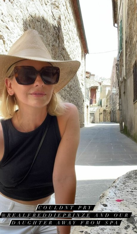 Sarah Michelle Gellar modèle chaud collection