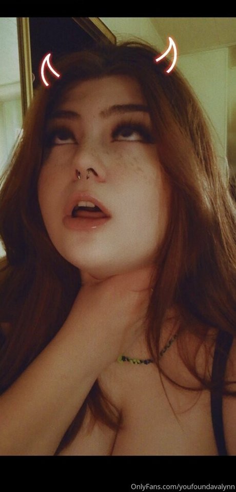 youfoundavalynn étoile exclusive des photos