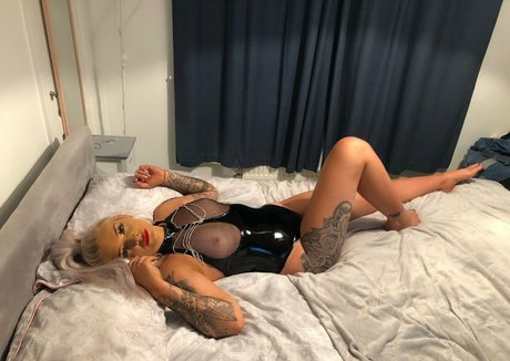 kyxxx modelo sexual imagen