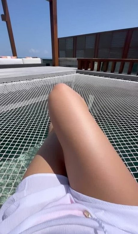 iJustine star du porno gratuite archive