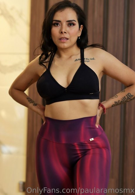 paularamosmx étoile chaude galerie