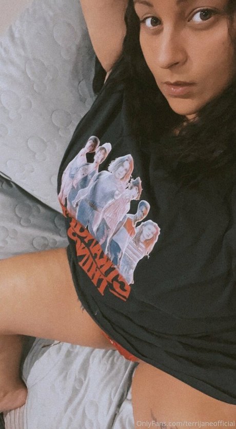 terrijaneofficial actrice chaude images