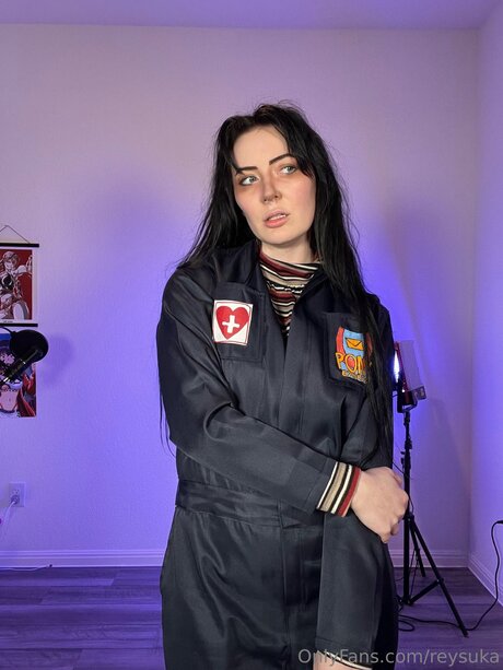 reysuka actriz de alta calidad galerías