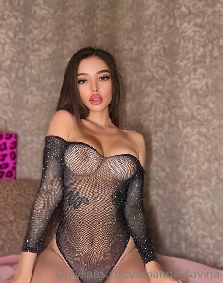 amanda savina modèle chaud img