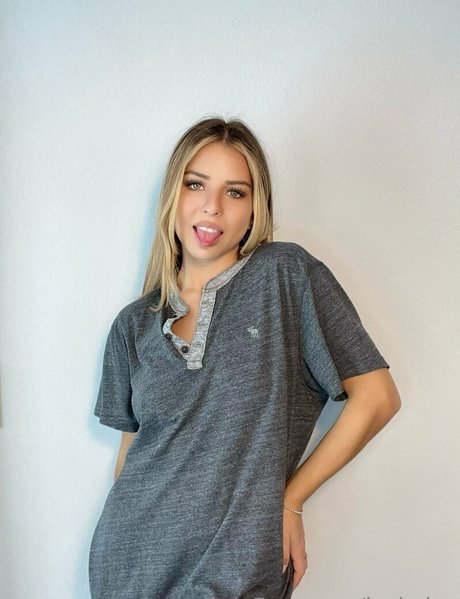 lucia lpz sexy pornstar images