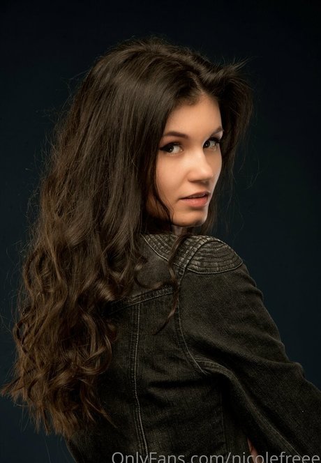 nicolefreee estrella porno mejor galería