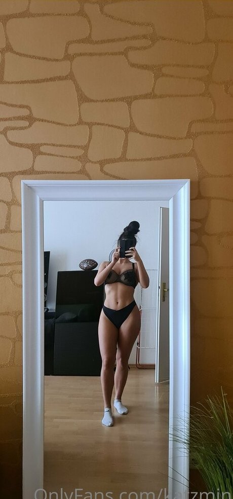 katzmin pornstar hot images
