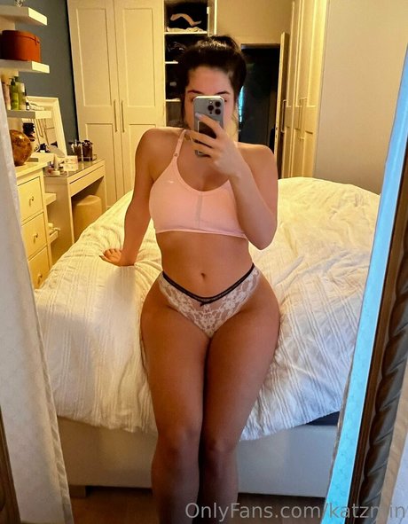 katzmin pornstar nude images