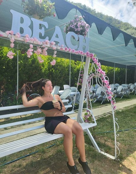 katzmin modelo mejor galería