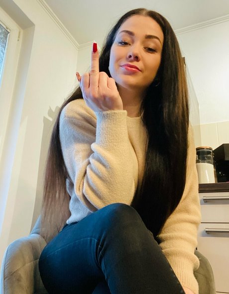 moneydomk modèle pornographique images