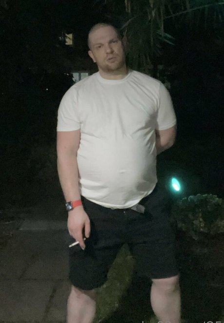 ubg88 modèle pornographique des photos