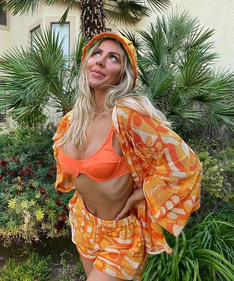 Beatrice Bouchard estrella porno imágenes