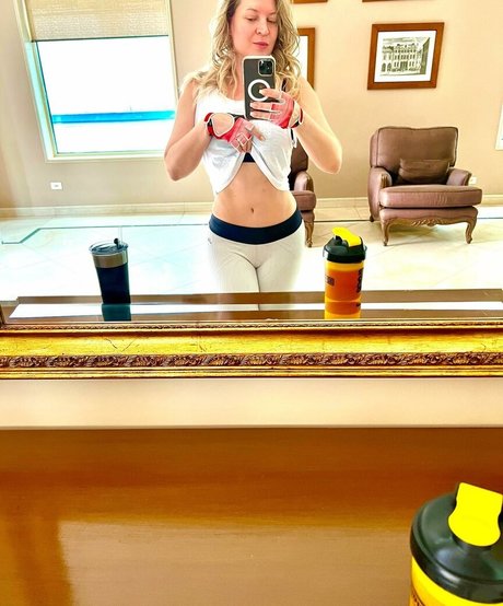 Joice Hasselmann estrella porno sexy galerías