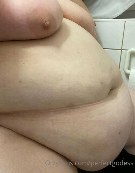 perfectgodess mannequin archive