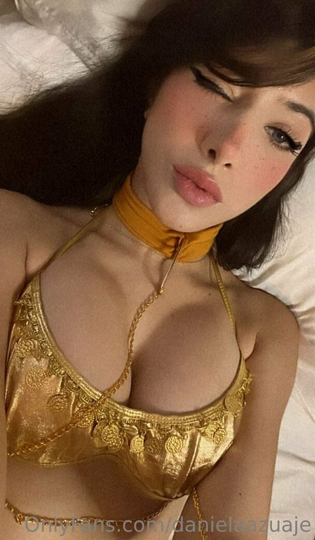 Daniela Azuaje nude actress galleries