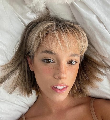 wellbeingwithabigail actriz de desnudos fotos