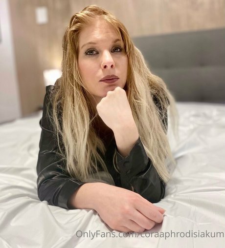 coraaphrodisiakum estrella del arte galerías