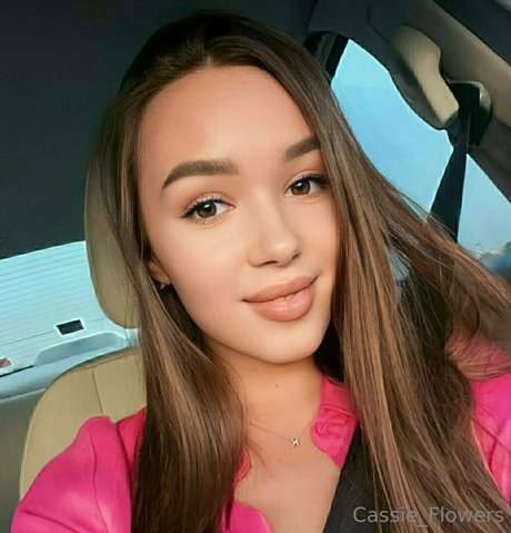 cassie flower bonita modelo galería
