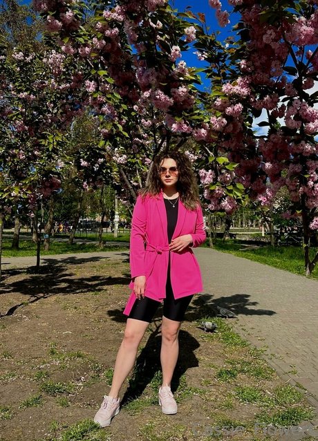 cassie flower arte modelo fotos