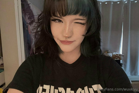 wuvkyu estrella porno hermosa imagen